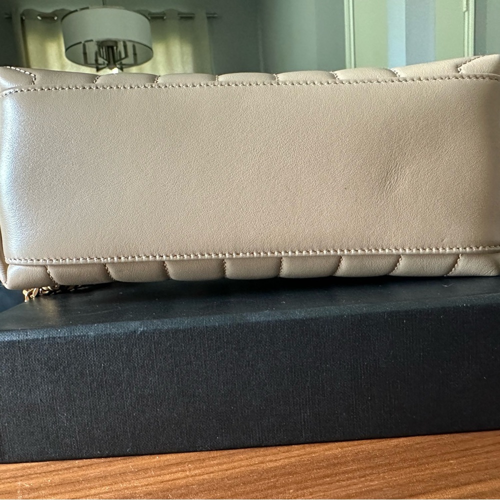 AUTHENTIC Small Saint Laurent Lou Lou Purse from Paris - Picture 6 of 15